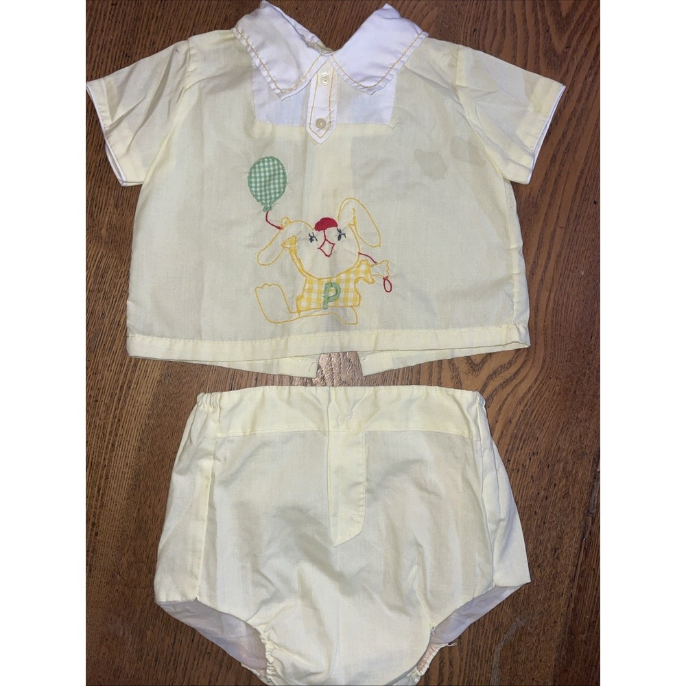 Vintage 0-6 month 2 piece Yellow Infant Boy's Outfit w Rabbit & Balloon